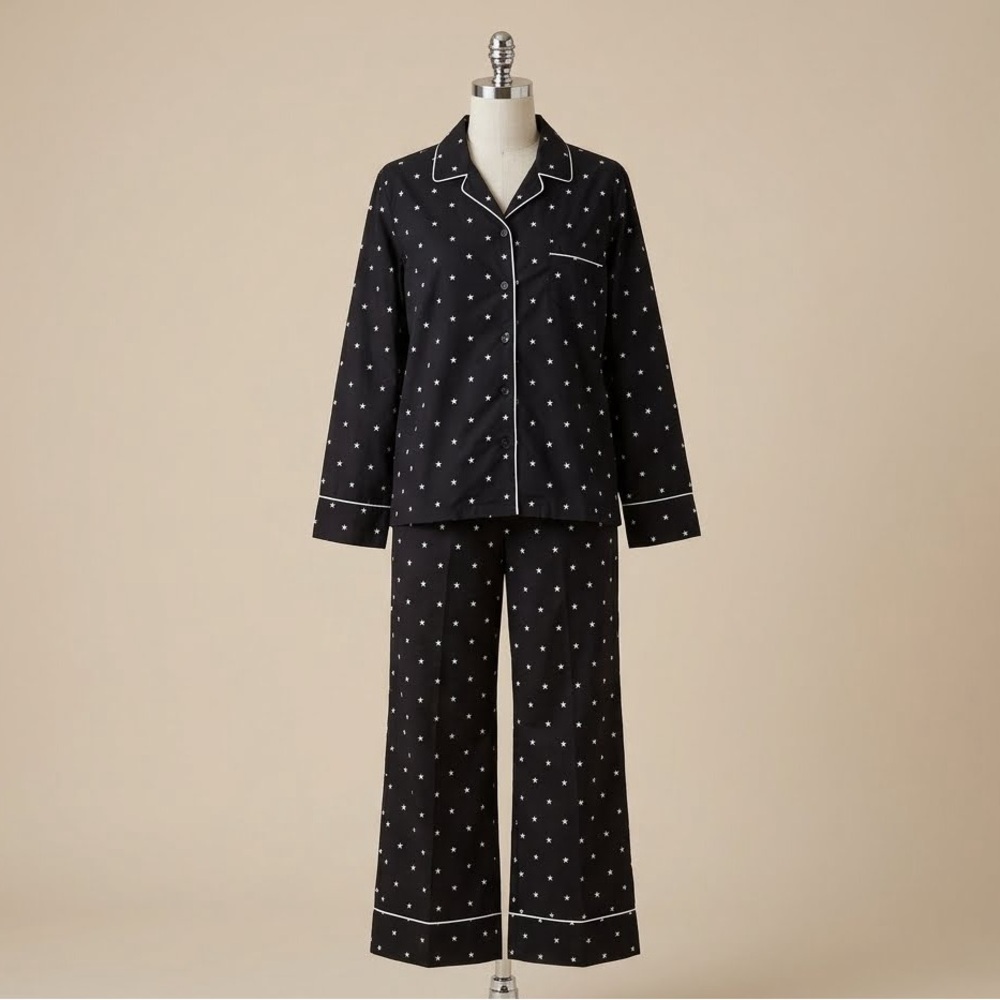 Rare Limited Edition Holiday 2019 Obey Black & White Star Pajama Set